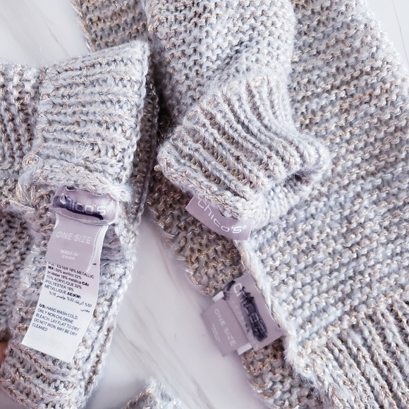 Chico's Scarf Hat Fingerless Glove Set Gray Knit Gold an Silver Metallic Threads - Picture 6 of 10